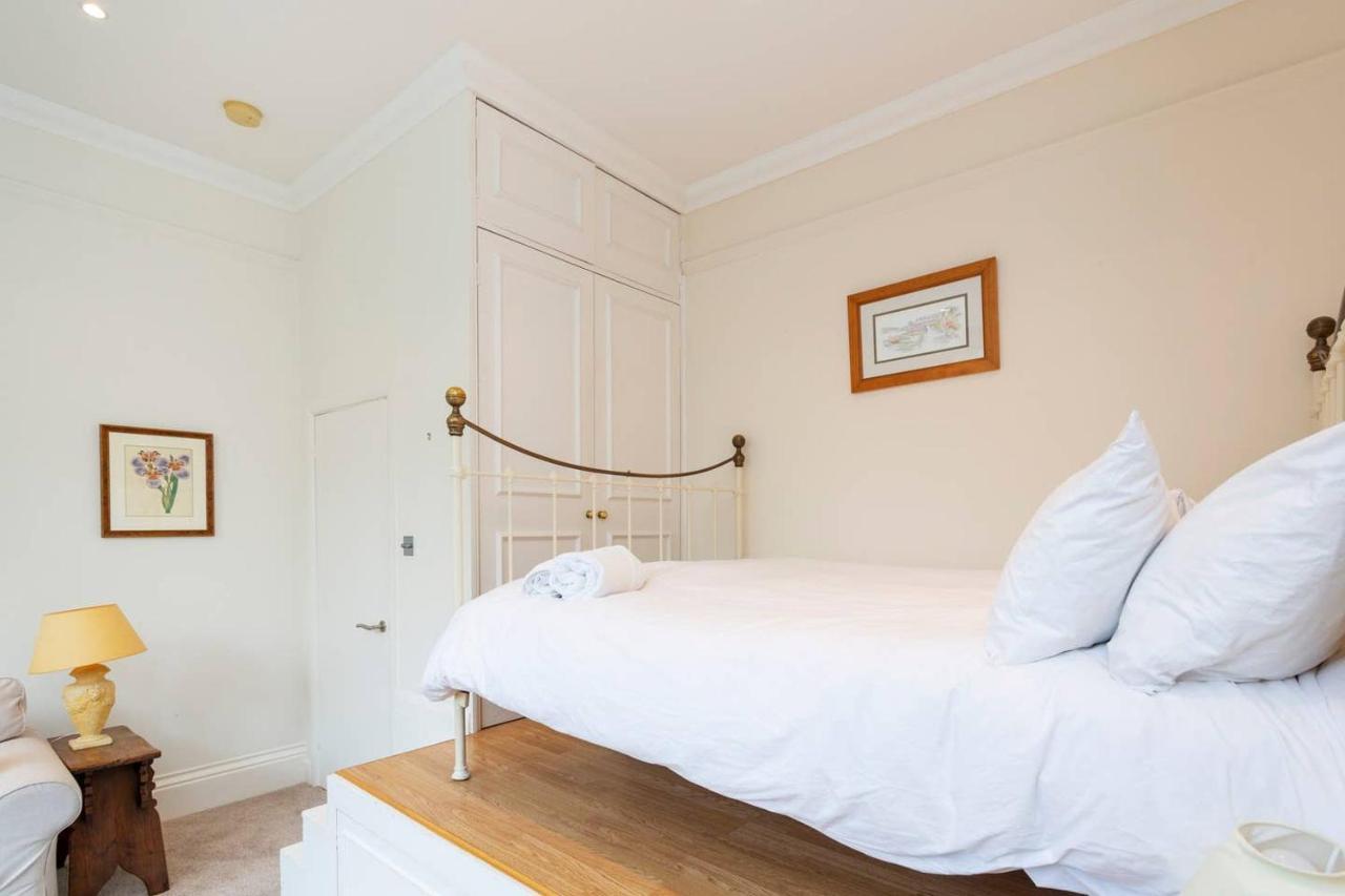 Charming Studio Near Clapham Common Lägenhet London Exteriör bild